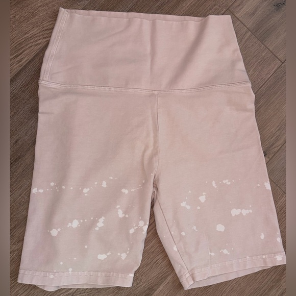 aerie Pants - Offline by Aerie High Waisted Bike Shorts 7” Inseam- Size Small- Splattered